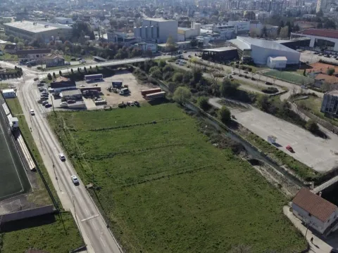 Prodaja, plac, 4250m², Centar, Nikšić - image 6
