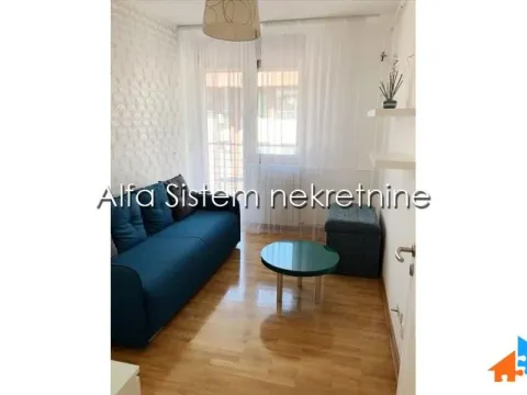 Izdavanje, trosoban stan, 88m², Vračar Sve Podlokacije, Beograd - image 8