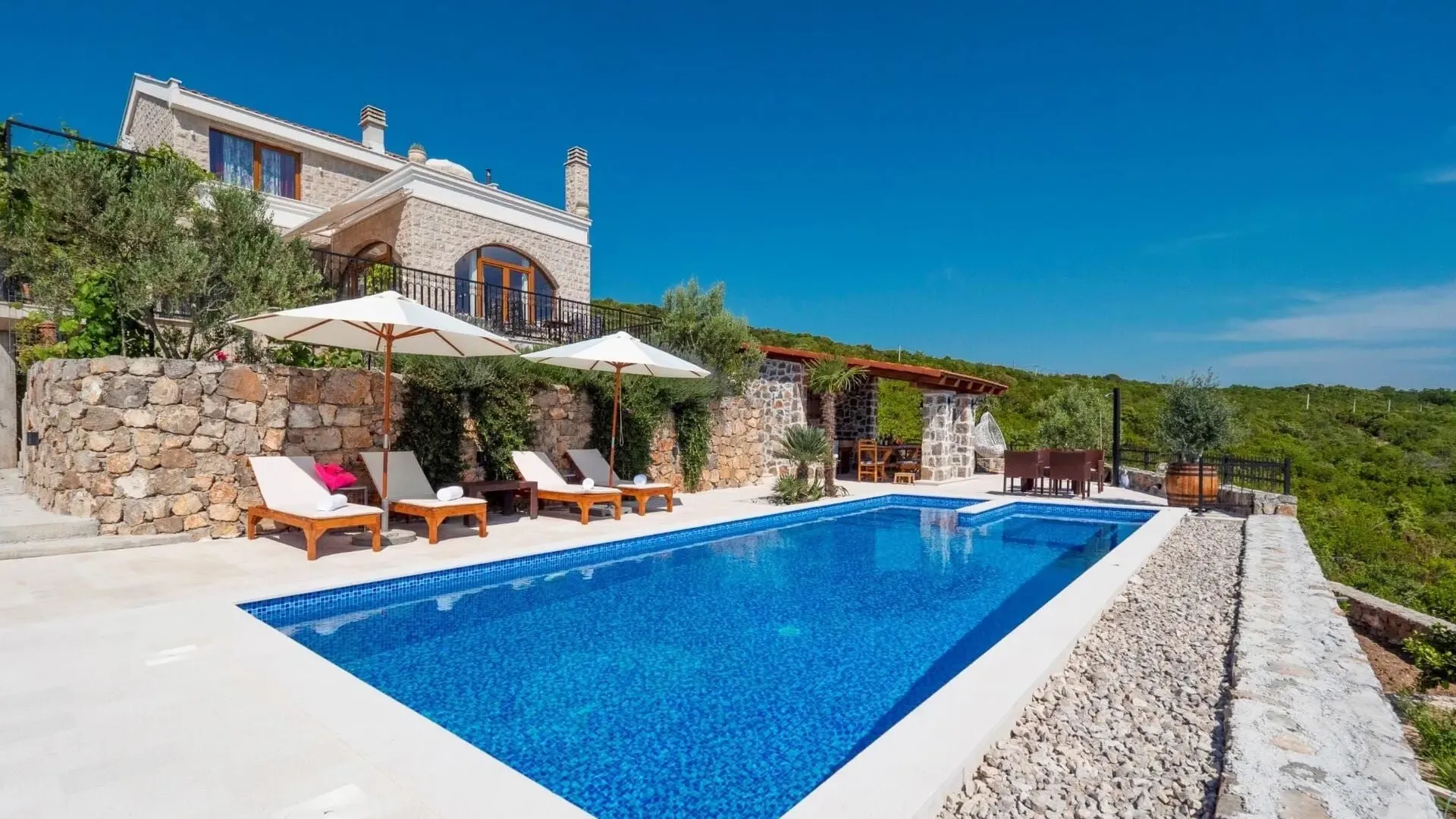 Sale, house, 300m², Zagora, Kotor