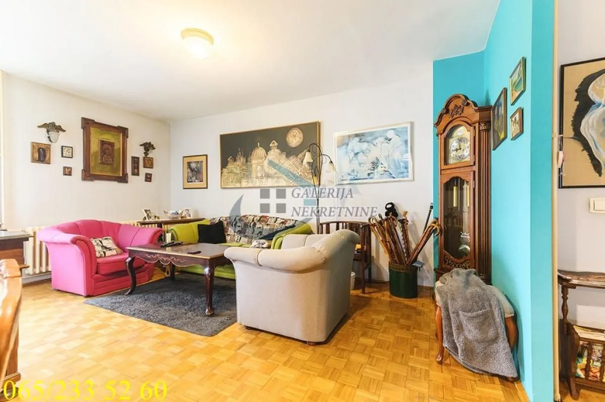 Prodaja, trosoban stan, 86m², Novi Beograd Blok 71, Novi Beograd Sve Podlokacije