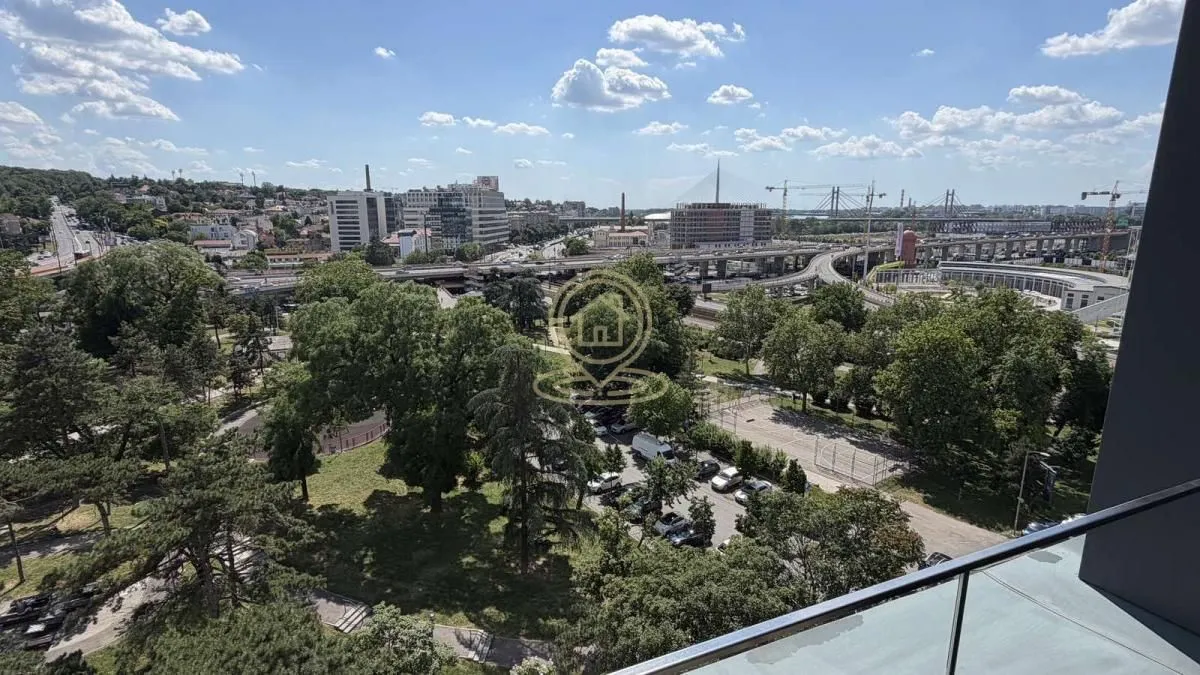 Izdavanje, trosoban stan, 89m², Savski Venac, Beograd
