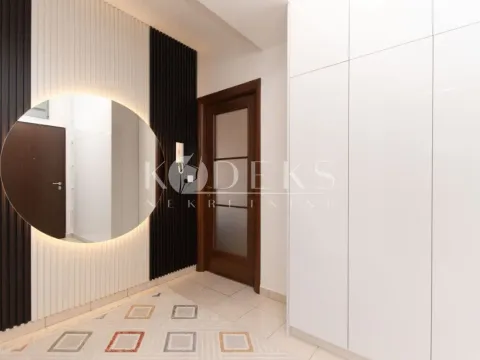 Rent, two bedroom apartment, 78m², City Kvart, Podgorica - image 6