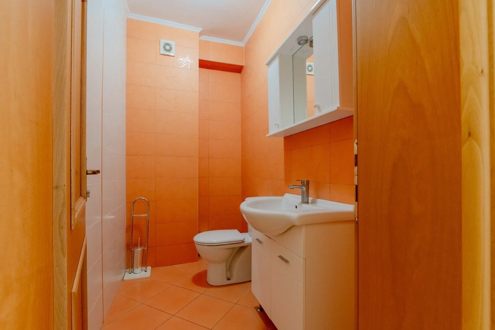 Prodaja, kuća, 400m², Dobre Vode, Bar