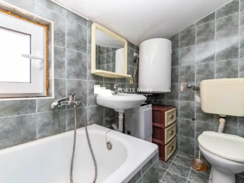 Sale, four bedroom apartment, 180m², Gomila, Herceg Novi - image 4