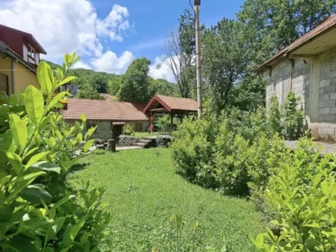 Sale, house, 270m², Bajice, Cetinje - image 10