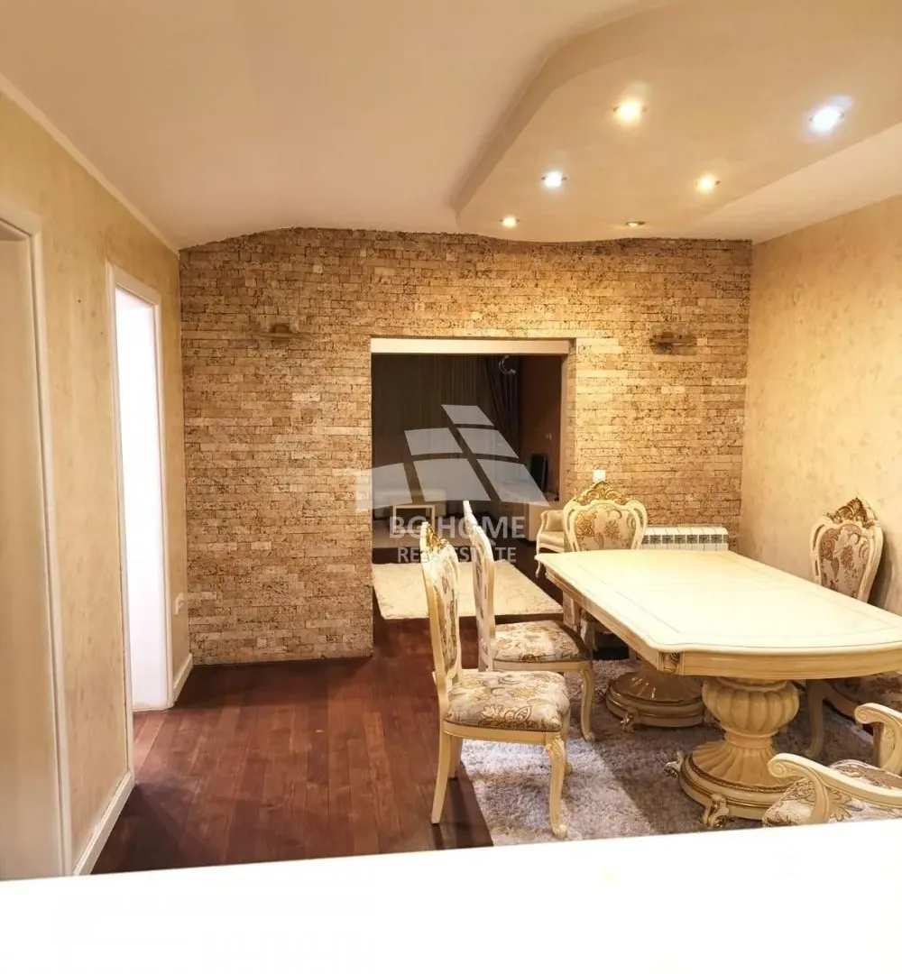 Sale, three bedroom apartment, 107m², Vojvode Vlahovica, Beograd