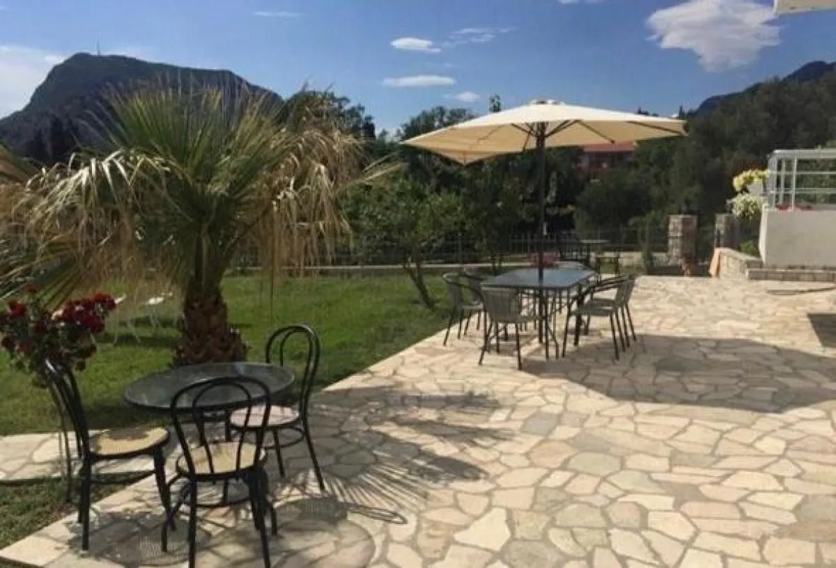 Sale, house, 220m², Sutomore, Bar