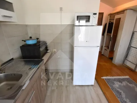 Izdavanje, garsonjera, 25m², Ljubović, Podgorica - image 5