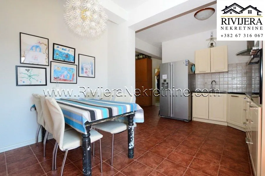 Prodaja, dvosoban stan, 90m², Kumbor, Herceg Novi