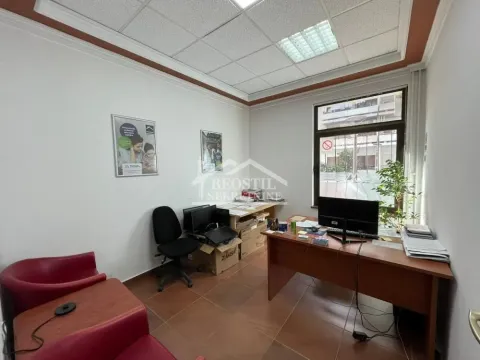Rent, office space, 53m², Centar, Smederevo - image 4