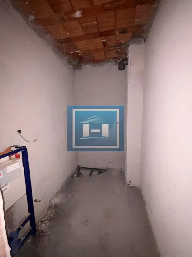 Prodaja, jednosoban stan, 65m², Centar, Jagodina