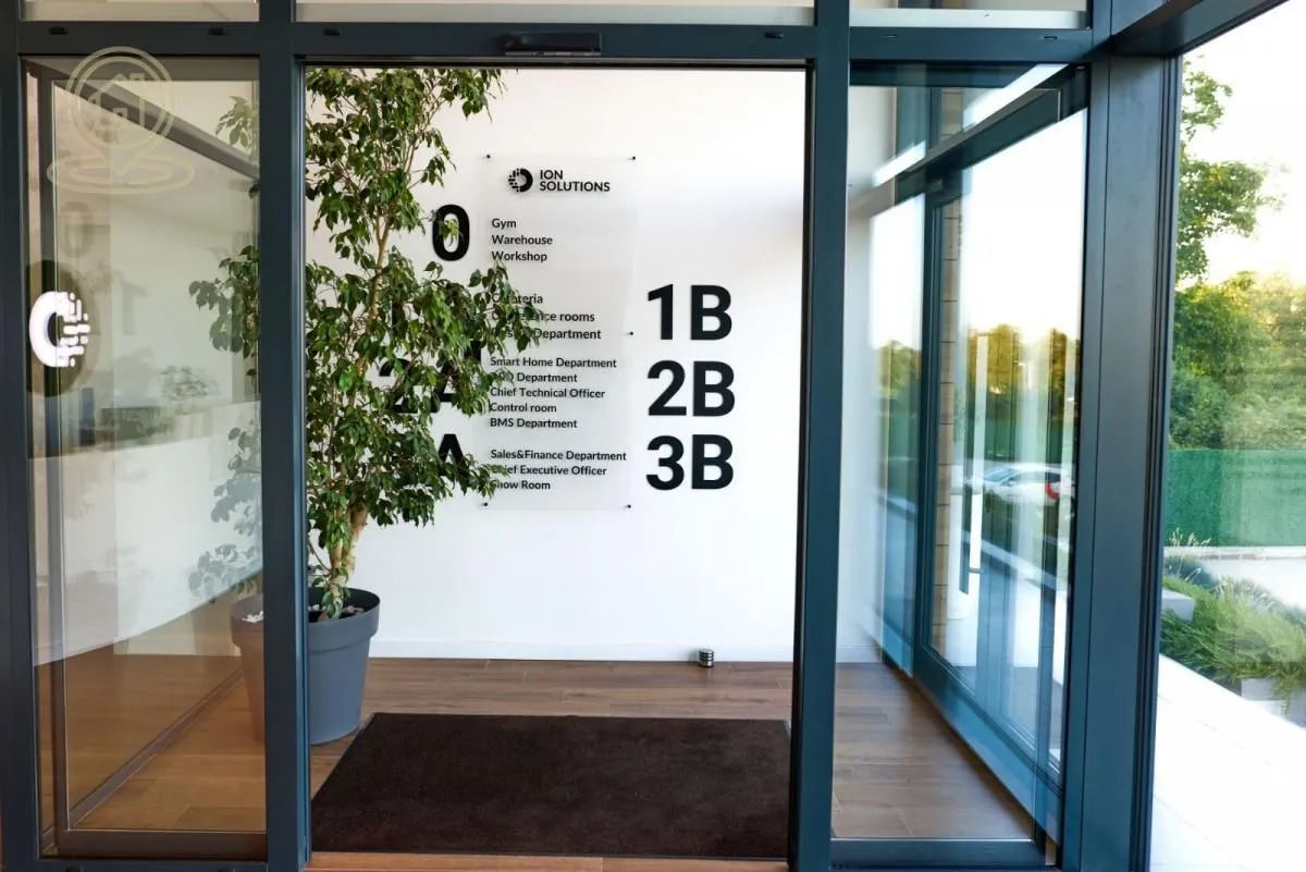 Rent, office space, 570m², Petrovaradin, Novi Sad