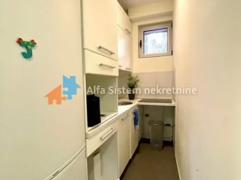 Izdavanje, poslovni prostor, 80m², Stari Grad, Beograd - image 5