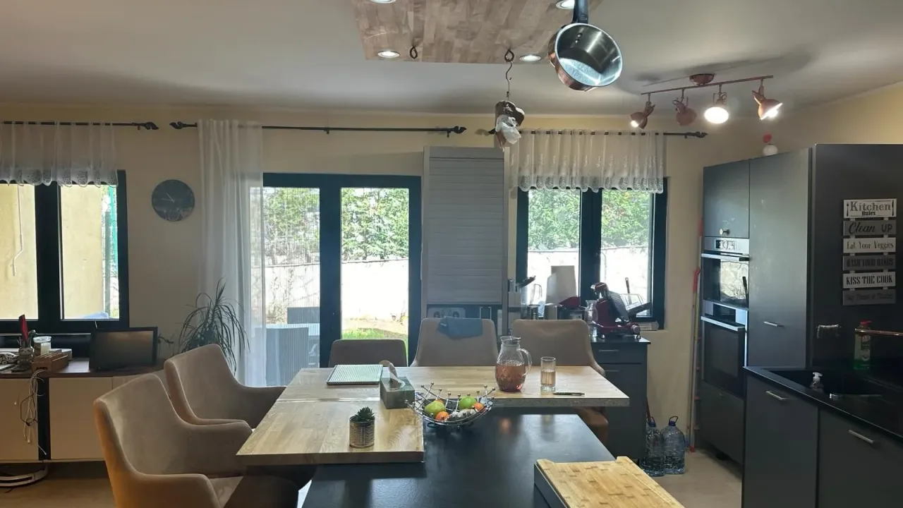 Sale, house, 174m², Lastva Grbaljska, Kotor