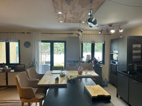 Kuća in Lastva Grbaljska