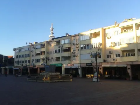 Rent, one bedroom apartment, 54m², Kruševac, Podgorica - image 10