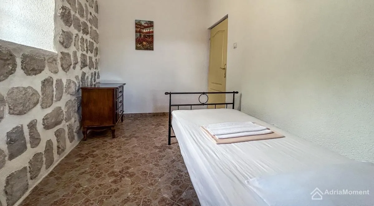 Sale, apartment, 87m², Perast, Kotor