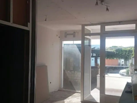 Prodaja, kuća, 534m², Đenovići, Herceg Novi - image 5