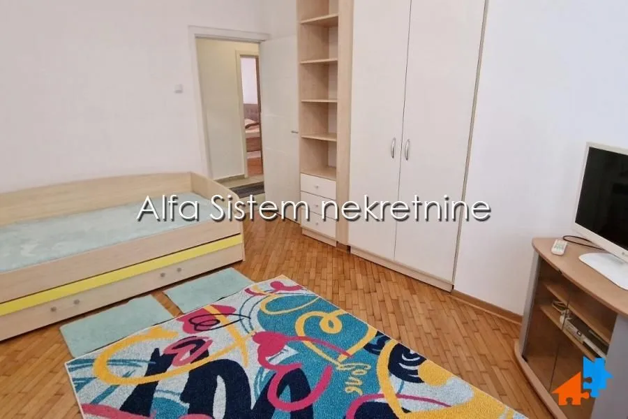 Rent, apartment, 65m², Južni Bulevar, Vračar Sve Podlokacije