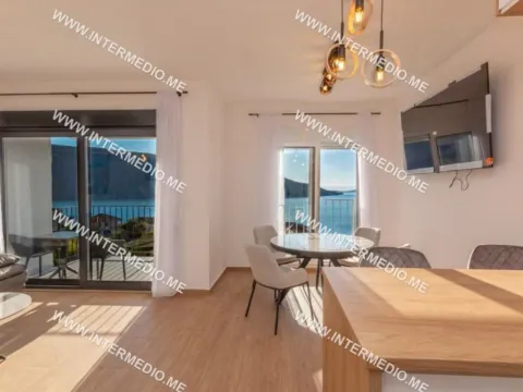 Rent, two bedroom apartment, 61m², Kumbor, Herceg Novi - image 9