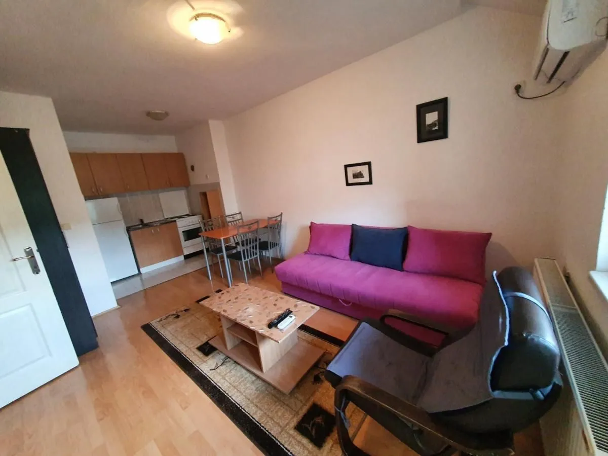 Izdavanje, jednosoban stan, 38m², Podbara, Novi Sad Sve Podlokacije