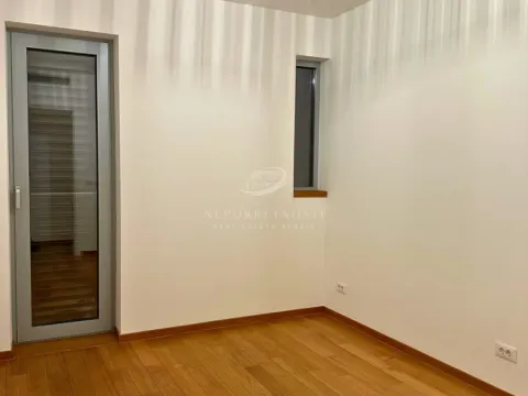 Rent, two bedroom apartment, 64m², Neimar, Vračar Sve Podlokacije - image 7