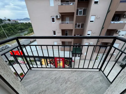 Rent, three bedroom apartment, 92m², 1 maj, Podgorica - image 13