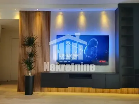 Izdavanje, trosoban stan, 88m², Savski Venac, Beograd - image 5