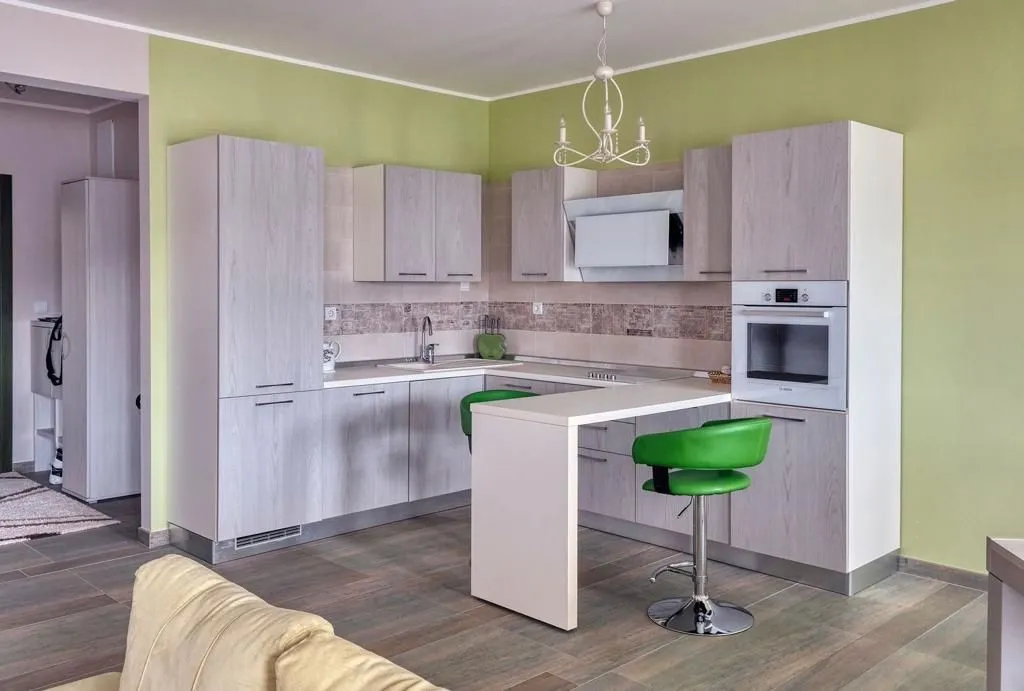 Prodaja, dvosoban stan, 135m², Kumbor, Herceg Novi