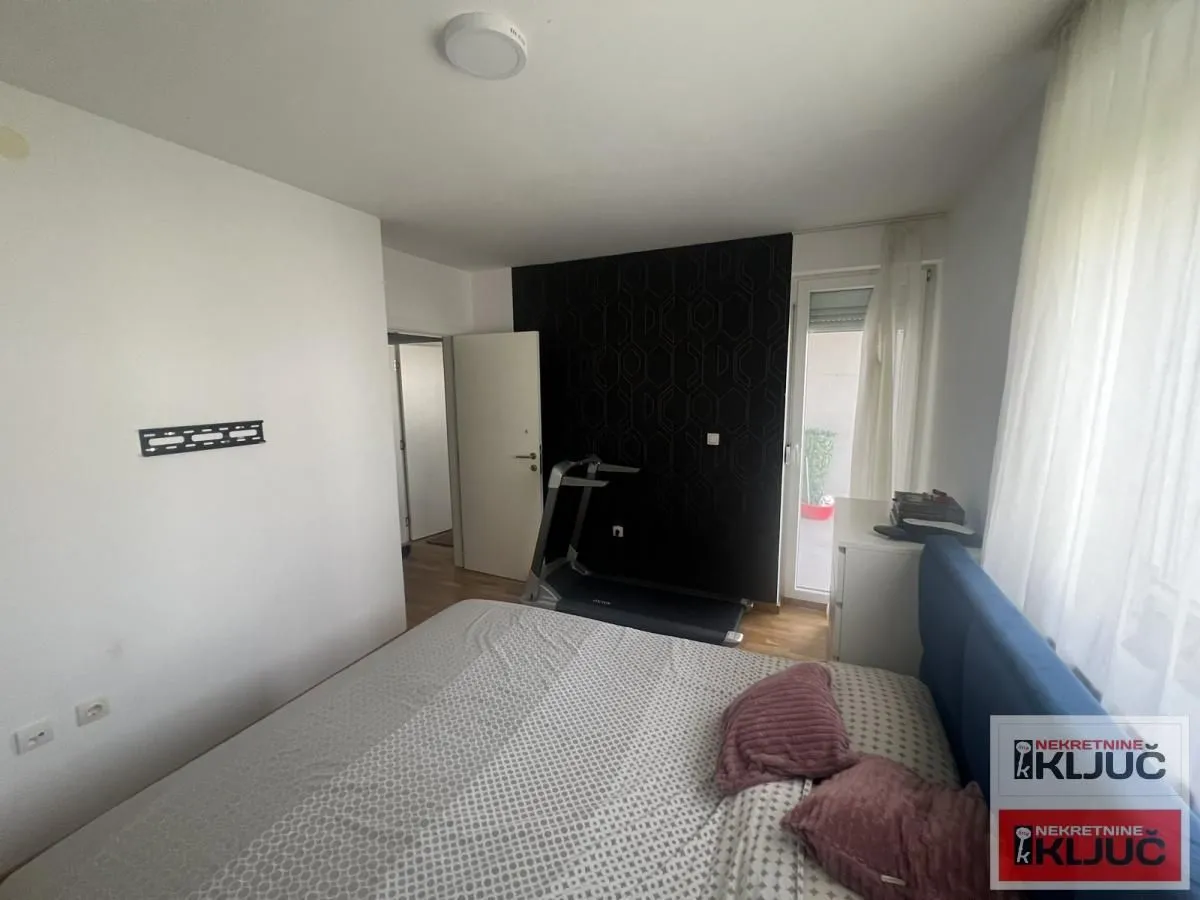 Prodaja, četvorosoban stan, 78m², Adice, Novi Sad Sve Podlokacije