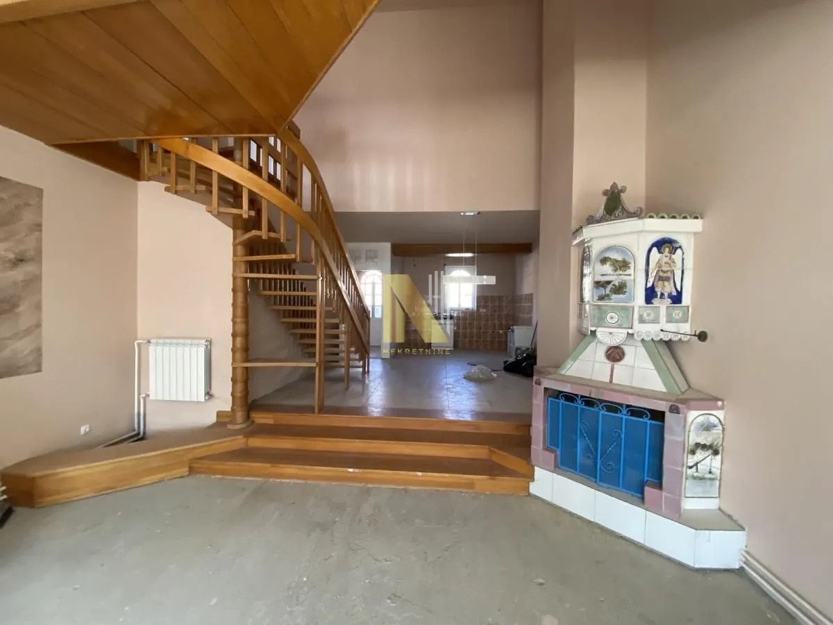 Prodaja, kuća, 324m², Telep, Novi Sad Sve Podlokacije