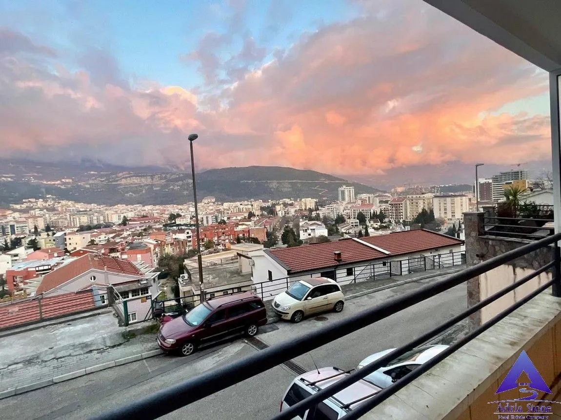 Sale, two bedroom apartment, 150m², Babin Do, Budva