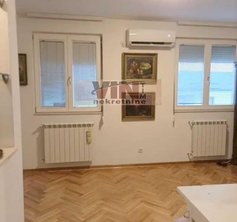 Izdavanje, jednosoban stan, 36m², Altina, Beograd