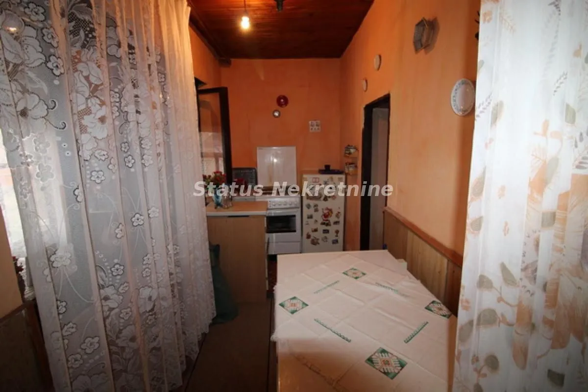 Prodaja, kuća, 115m², Titel, Novi Sad