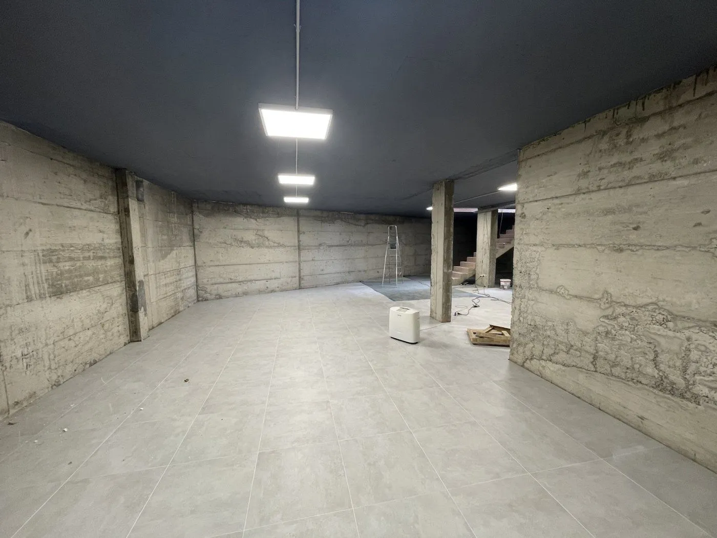 Rent, office space, 320m², Telep, Novi Sad Sve Podlokacije