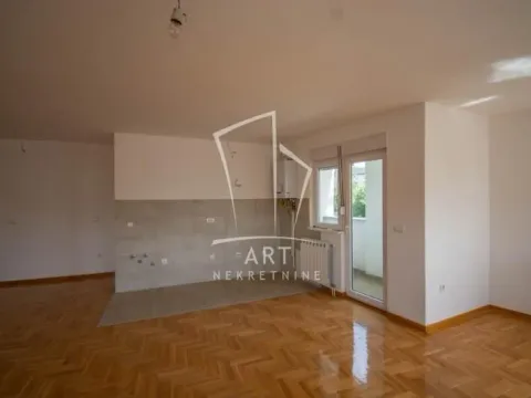Prodaja, četvorosoban stan, 101m², Voždovac Sve Podlokacije, Beograd - image 2