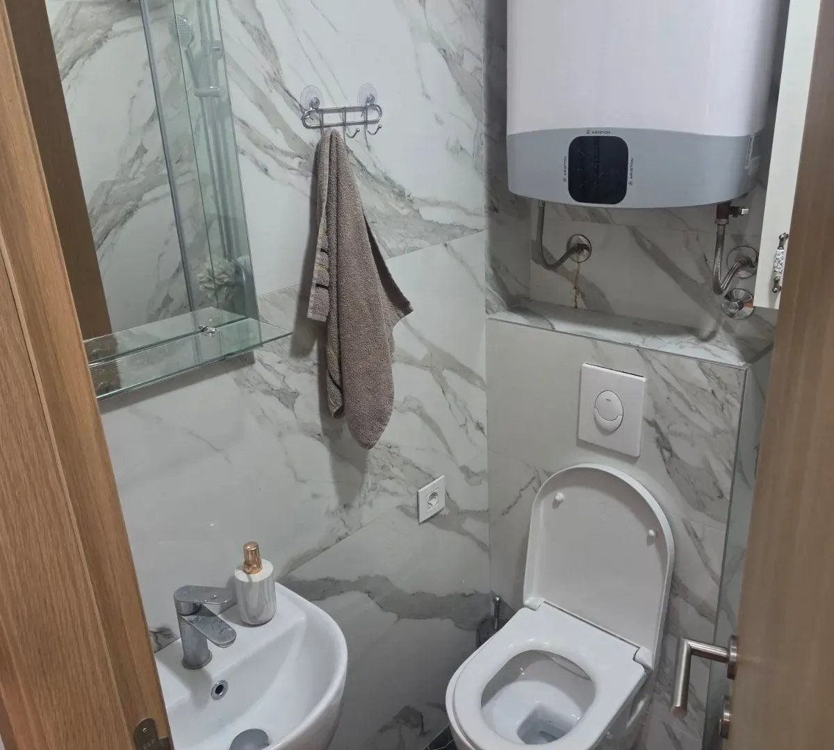 Izdavanje, stan, 38m², Pobrežje, Podgorica