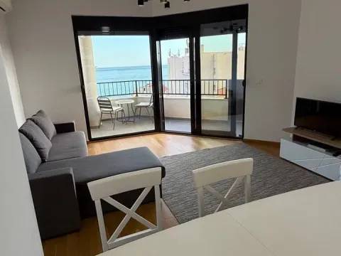Izdavanje, jednosoban stan, 55m², Bečići, Budva - image 4
