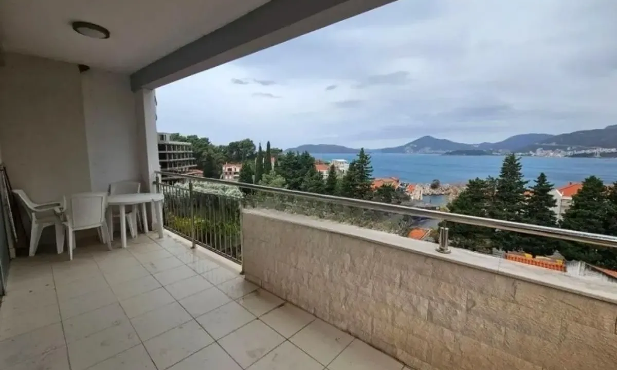 Prodaja, jednosoban stan, 72m², Pržno, Budva