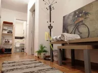 Izdavanje, dvosoban stan, 74m², Sajmište, Novi Sad - image 9