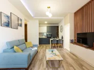 Izdavanje, dvosoban stan, 80m², Bečići, Budva - image 4