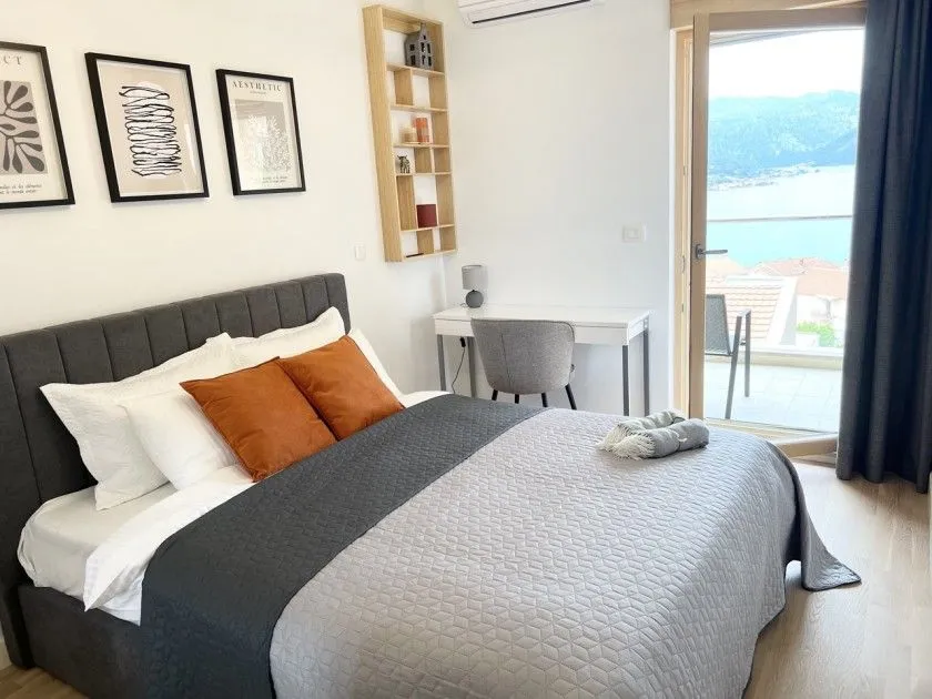 Prodaja, stan, 52m², Kotor, Crna Gora