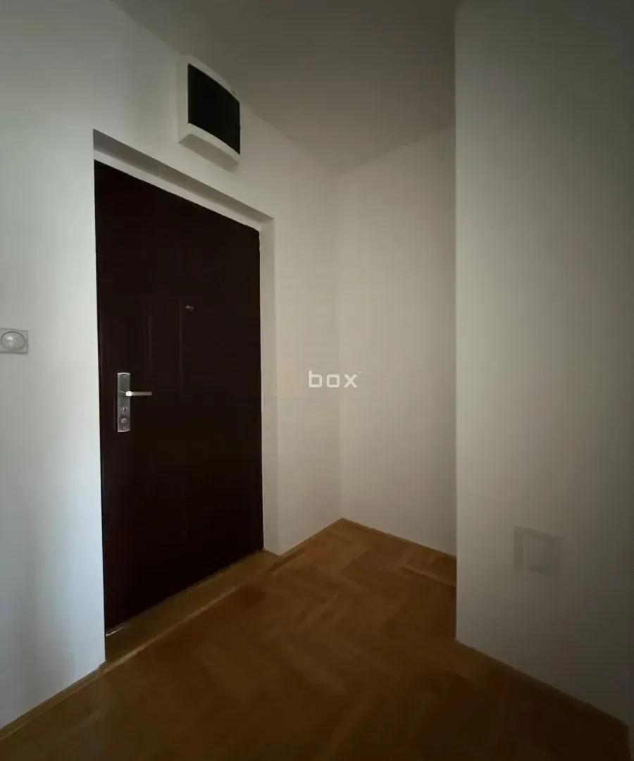 Prodaja, jednosoban stan, 41m², Medijana, Niš