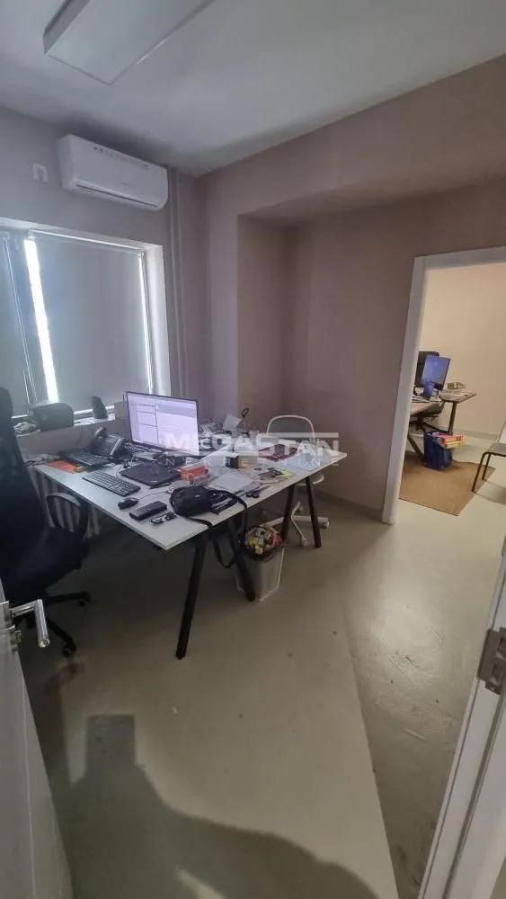 Rent, office space, 162m², Vidikovački venac, Rakovica