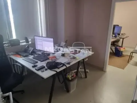 Rent, office space, 162m², Vidikovački venac, Rakovica - image 5