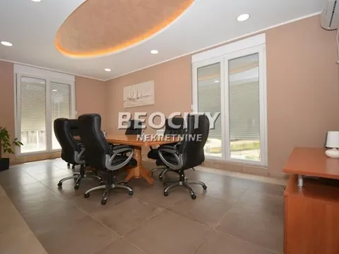 Izdavanje, poslovni prostor, 130m², Cvetanova Ćuprija, Zvezdara Sve Podlokacije - image 3