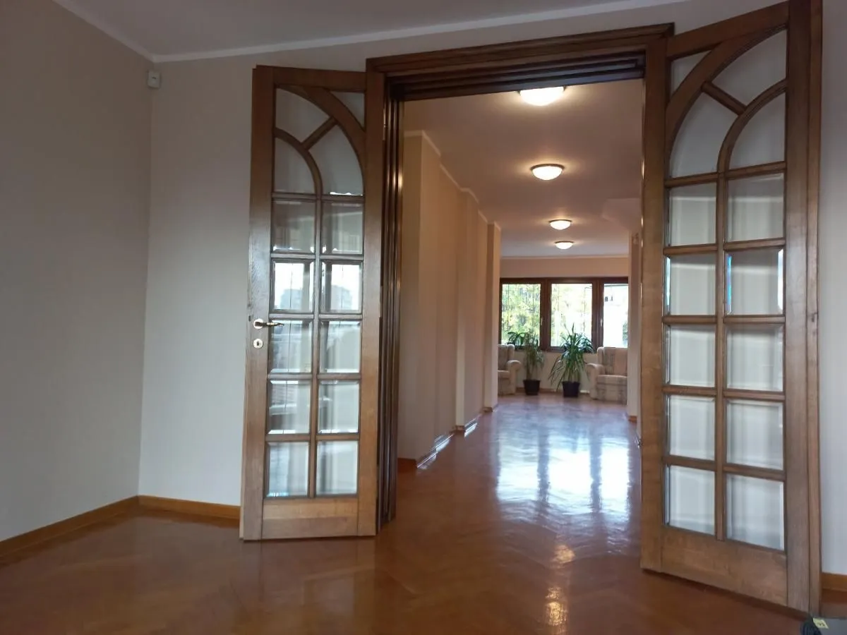 Rent, office space, 188m², Neimar, Vračar Sve Podlokacije