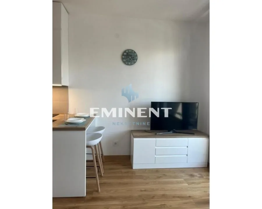 Rent, one bedroom apartment, 31m², Voždovac Sve Podlokacije, Beograd