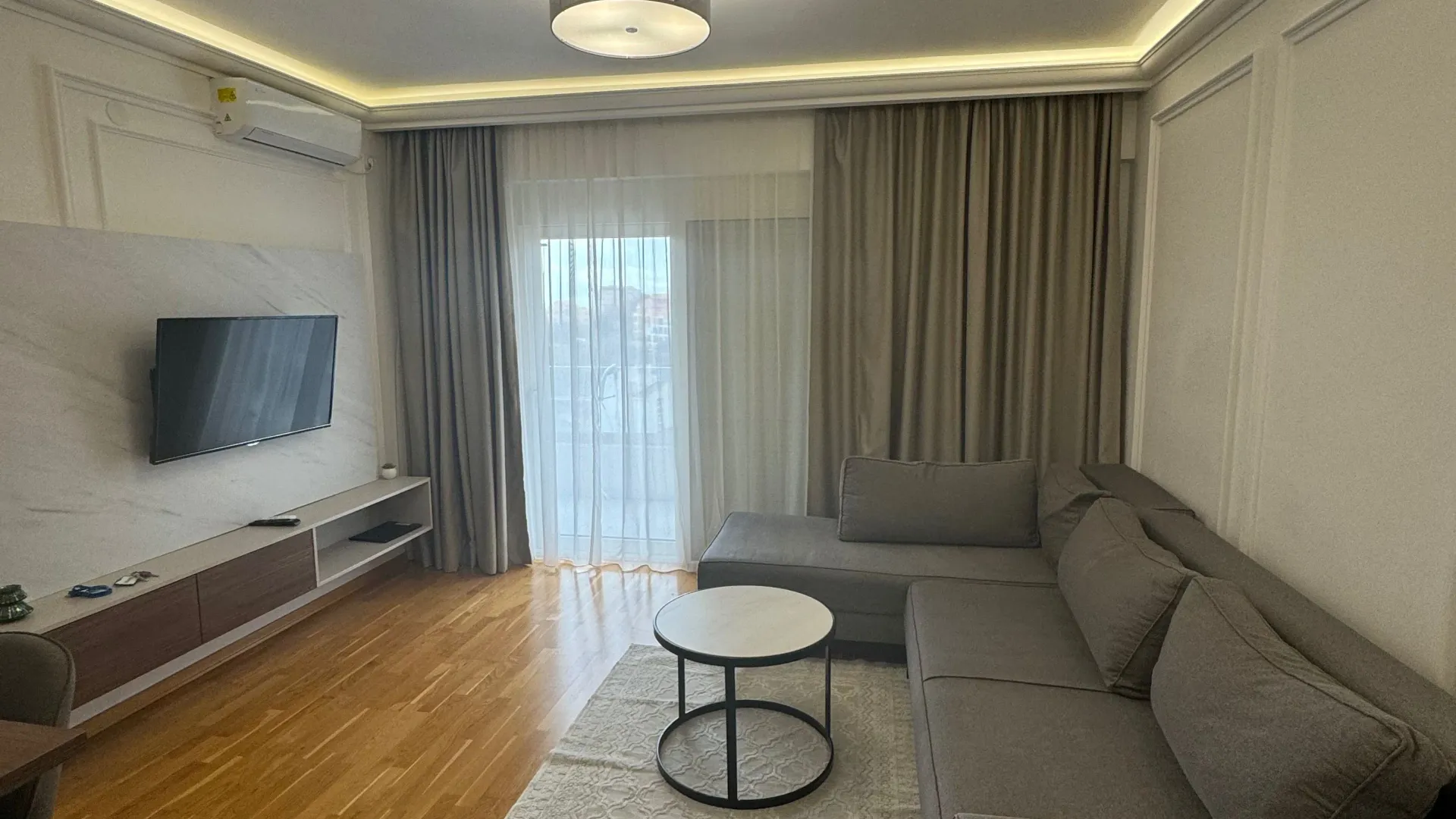Rent, one bedroom apartment, 49m², Bečići, Budva