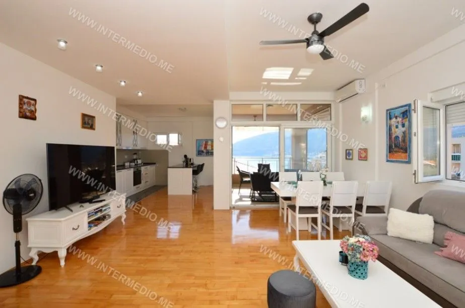 Prodaja, dvosoban stan, 100m², Topla, Herceg Novi